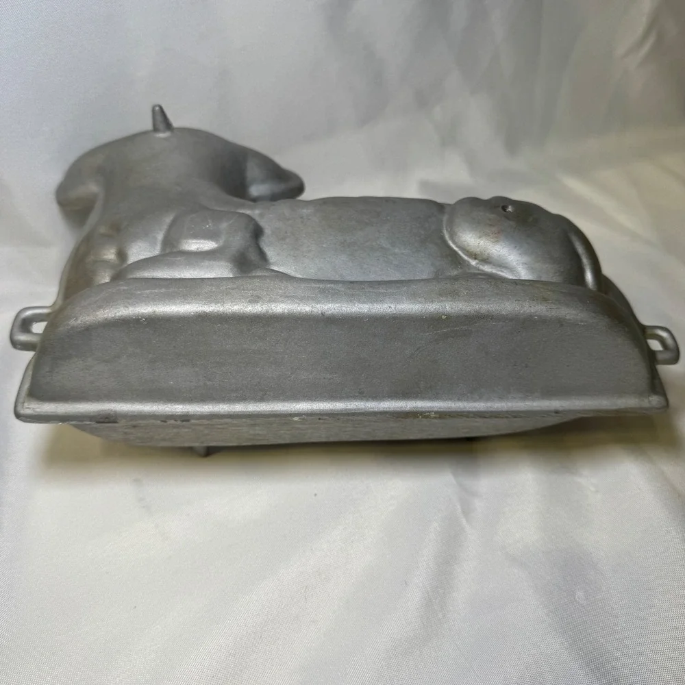 Vintage Cast Aluminum Lamb Cake Mold 3D Easter Sheep Baking Pan Two Piece Silver